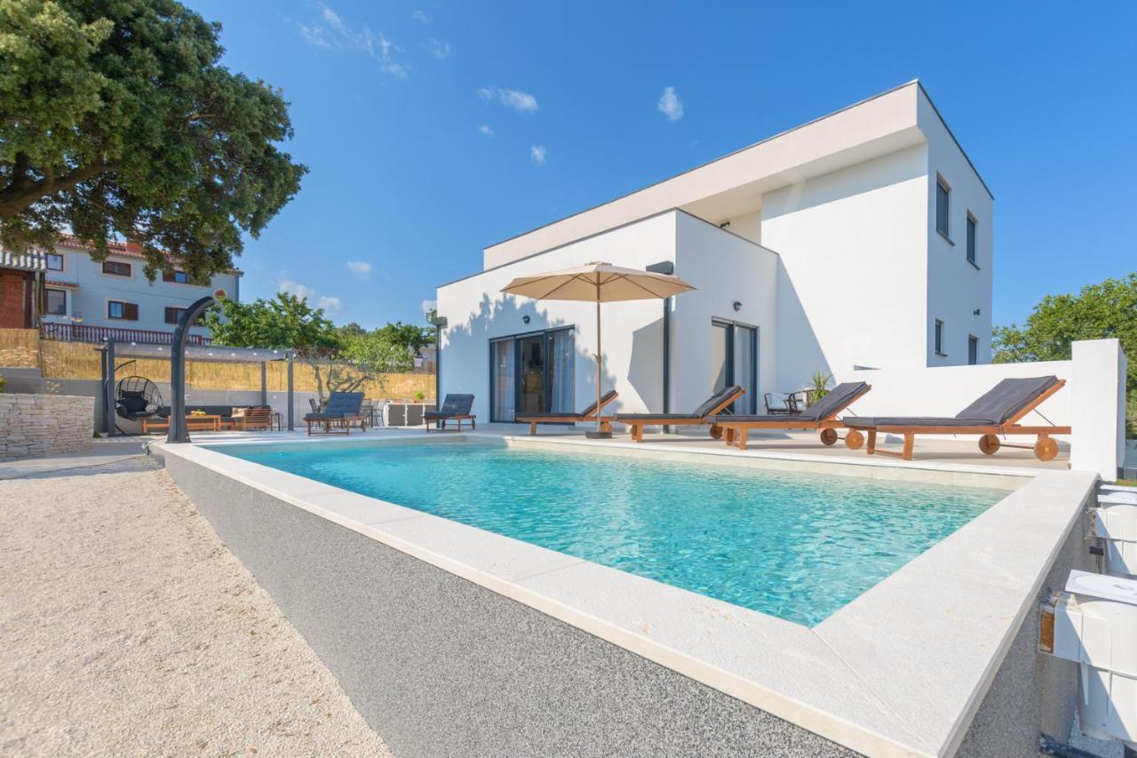 Vila Hana Pula Exterior foto